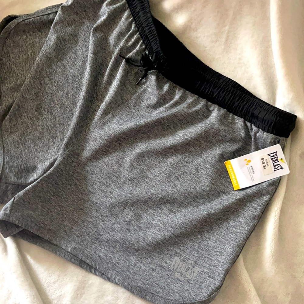 Everlast short